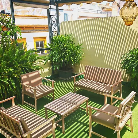 Rooftop Paradise - Space Maison *